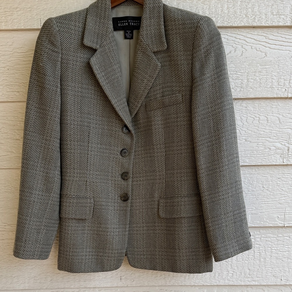 Ellen Tracy Classic Gray Blazer